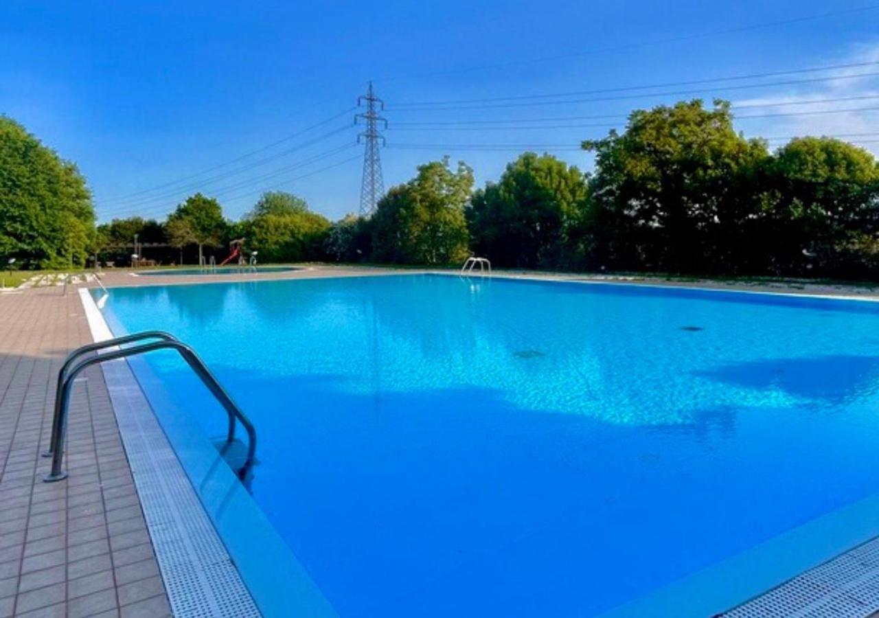 Wendy Apartment- Twobedroom & Pool & Parkprivatefree & Sports Ντεζεντσάνο ντελ Γκάρντα Εξωτερικό φωτογραφία