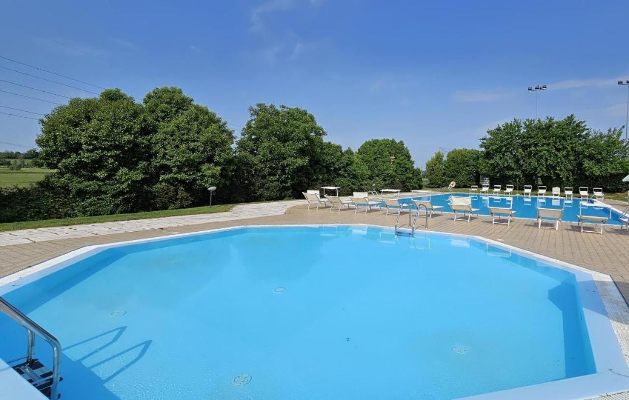 Wendy Apartment- Twobedroom & Pool & Parkprivatefree & Sports Ντεζεντσάνο ντελ Γκάρντα Εξωτερικό φωτογραφία