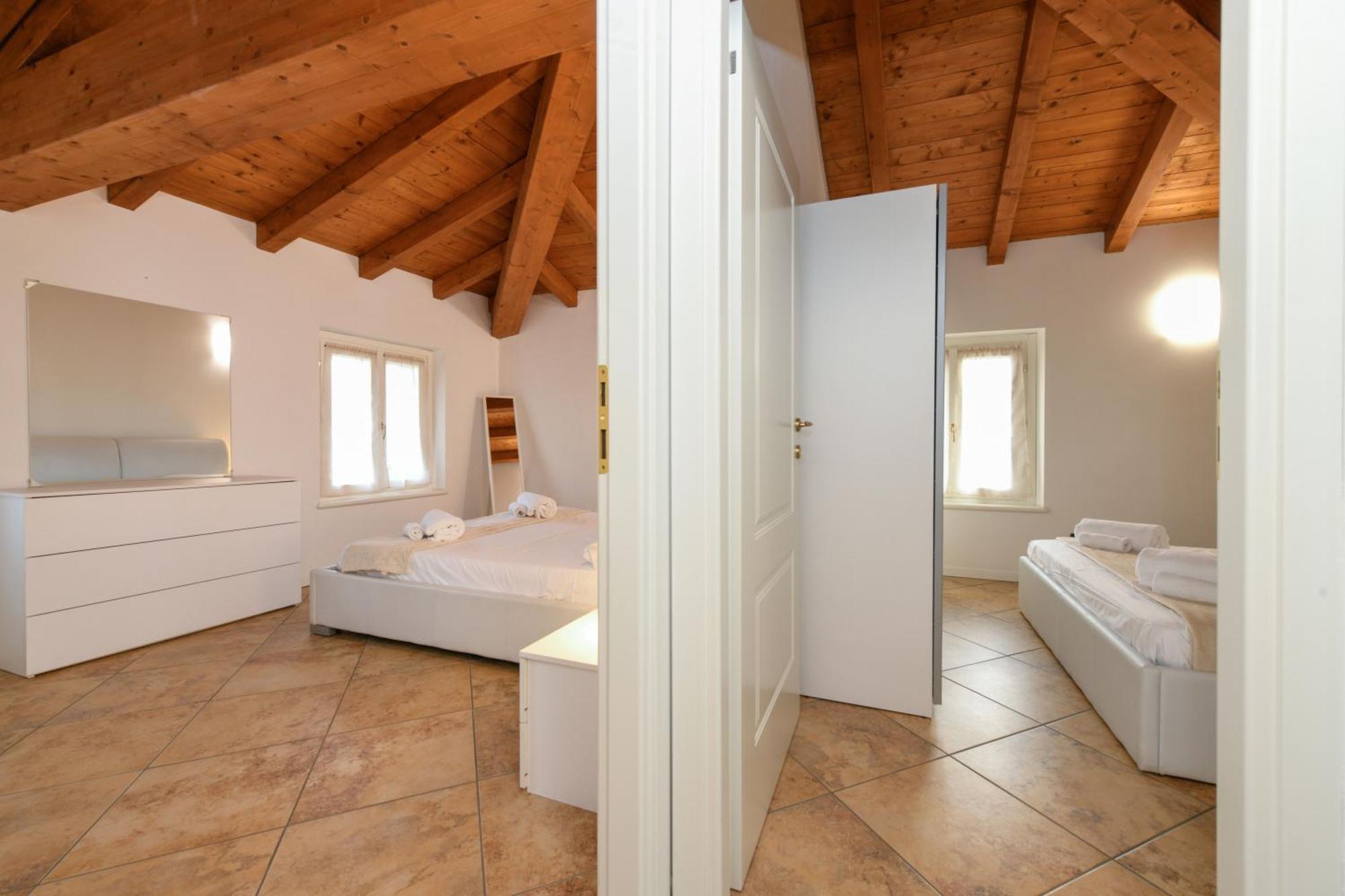 Wendy Apartment- Twobedroom & Pool & Parkprivatefree & Sports Ντεζεντσάνο ντελ Γκάρντα Εξωτερικό φωτογραφία