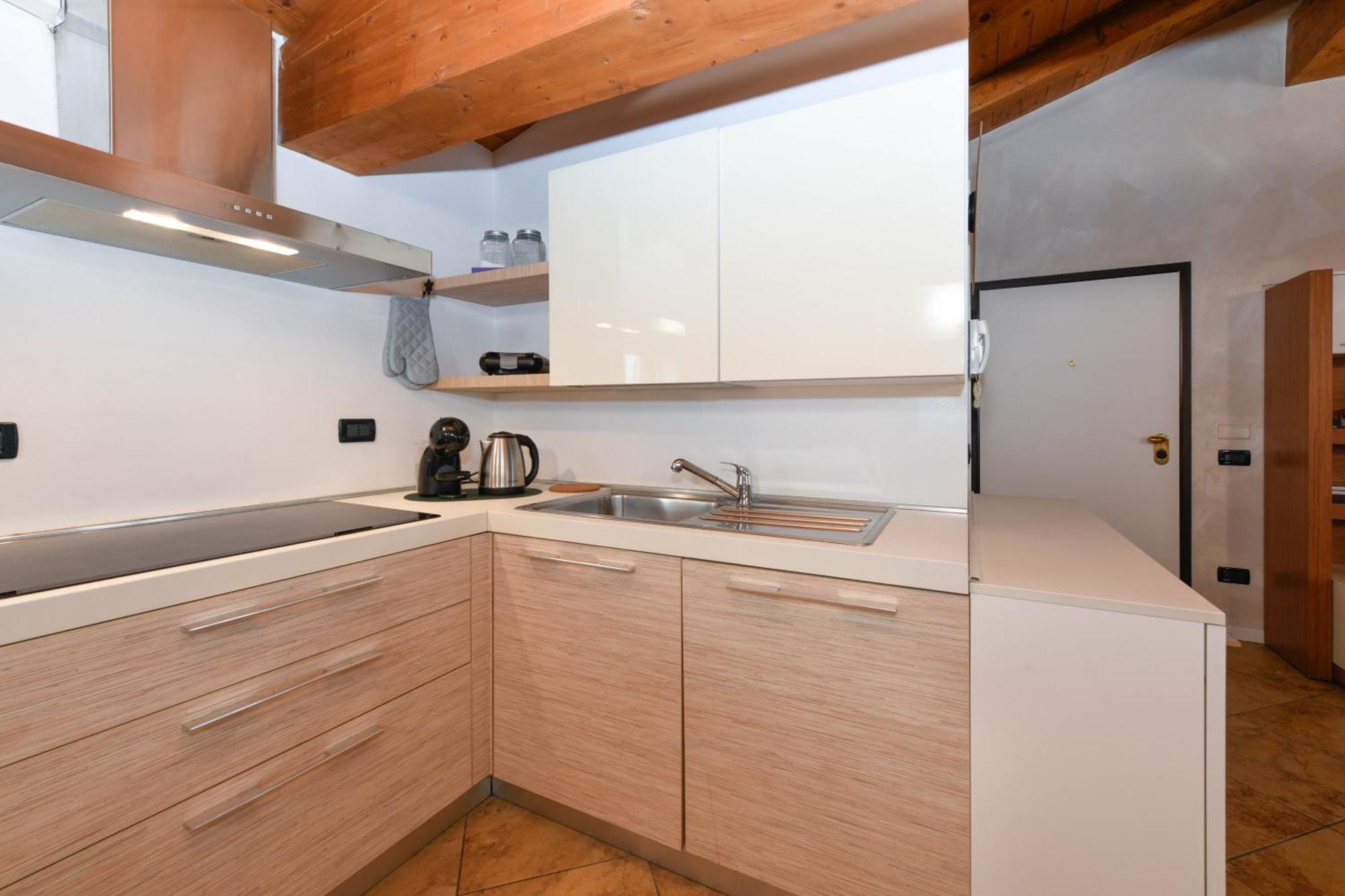 Wendy Apartment- Twobedroom & Pool & Parkprivatefree & Sports Ντεζεντσάνο ντελ Γκάρντα Εξωτερικό φωτογραφία