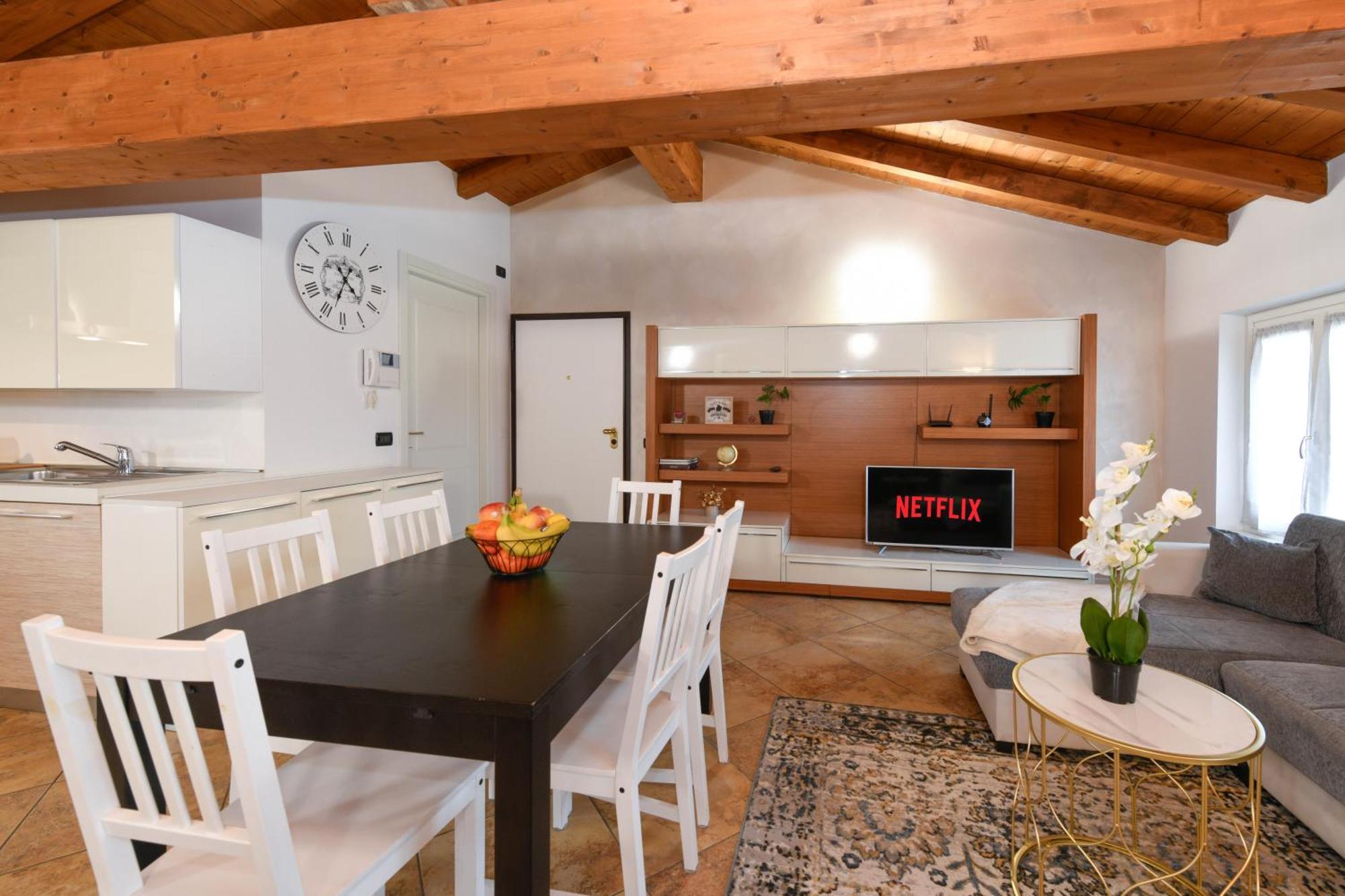 Wendy Apartment- Twobedroom & Pool & Parkprivatefree & Sports Ντεζεντσάνο ντελ Γκάρντα Εξωτερικό φωτογραφία