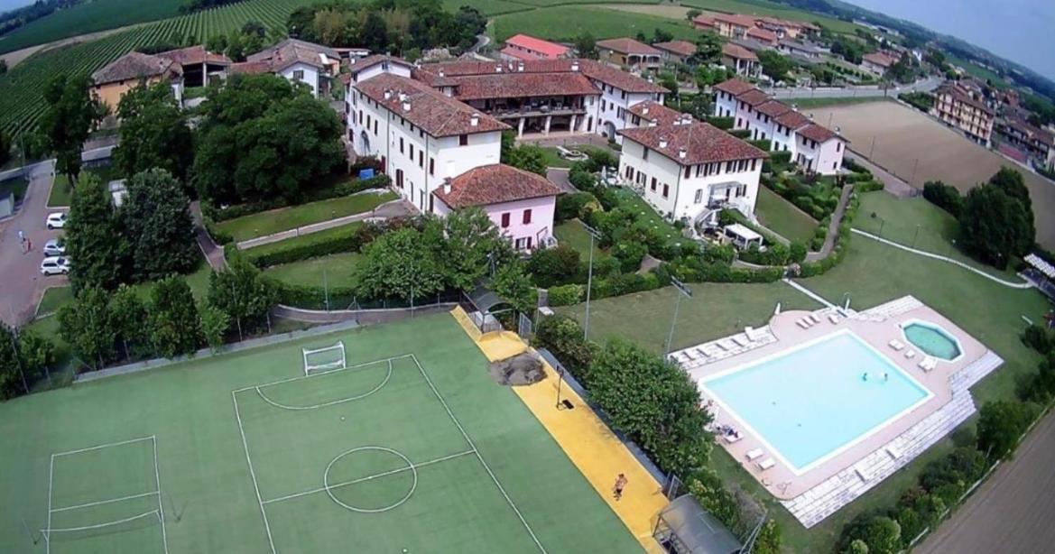 Wendy Apartment- Twobedroom & Pool & Parkprivatefree & Sports Ντεζεντσάνο ντελ Γκάρντα Εξωτερικό φωτογραφία